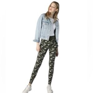 Nikibiki Modal Camouflage Camo Leggings 🌵🦎OS
